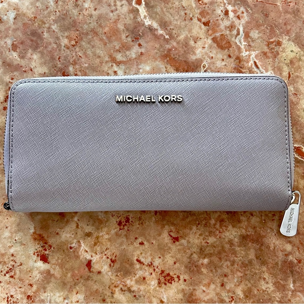 Michael Kors Lavender Saffiano Zip-Around Wallet - Picture 3 of 8